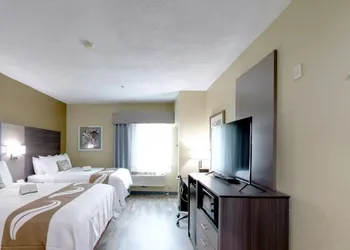 Quality Inn & Suites Roanoke - Fort Worth North hotel thumbnail 7