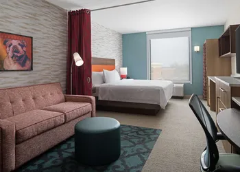 Home2 Suites by Hilton Des Moines at Drake University hotel thumbnail 7