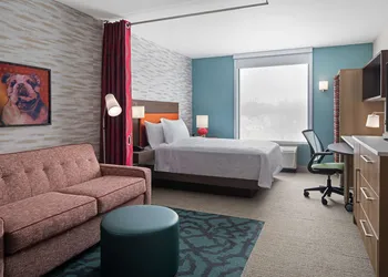 Home2 Suites by Hilton Des Moines at Drake University hotel thumbnail 8