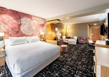Courtyard by Marriott Winston - Salem Downtown hotel thumbnail 8