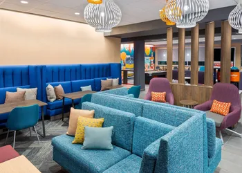 Tru by Hilton Spartanburg hotel thumbnail 6