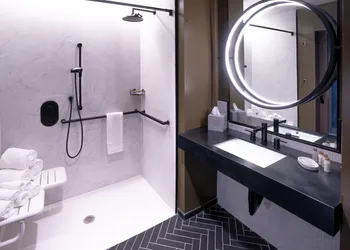 Hotel Indigo Columbus at Riverfront Place by IHG hotel thumbnail 8