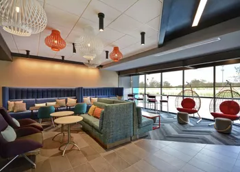 Tru by Hilton Mason Kings Island hotel thumbnail 4