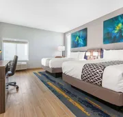 La Quinta Inn & Suites by Wyndham Galveston West Seawall hotel detail image 7