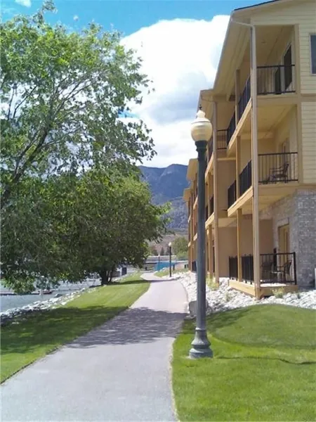 Howards On The River hotel detail image 6
