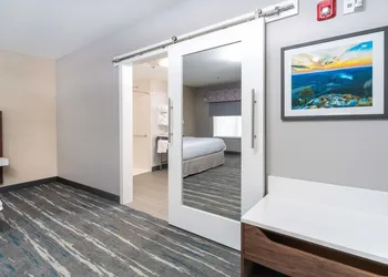 Hampton Inn & Suites Conway hotel thumbnail 6