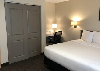 Independence Stay hotel thumbnail 5