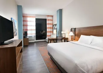 La Quinta Inn & Ste by Wyndham Wisconsin Dells- Lake Delton hotel thumbnail 6