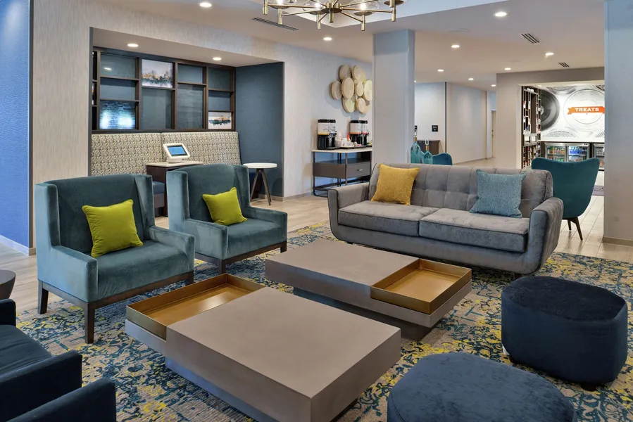 Hampton Inn Cedar Falls Downtown hotel detail image 6
