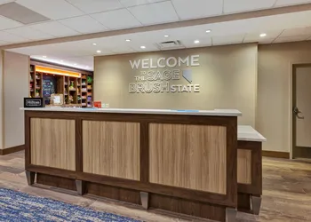 Hampton Inn & Suites Wells hotel thumbnail 3