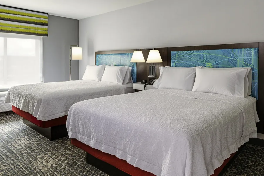 Hampton Inn & Suites Pittsburgh New Stanton hotel detail image 6