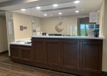 Comfort Suites Daytona Beach - Speedway hotel thumbnail 6