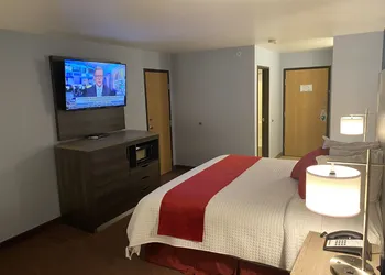 Garnett Hotel & RV Park hotel thumbnail 3