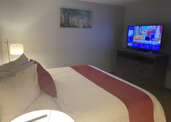 Garnett Hotel & RV Park hotel thumbnail 5