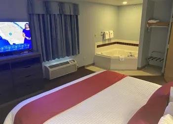 Garnett Hotel & RV Park hotel thumbnail 6