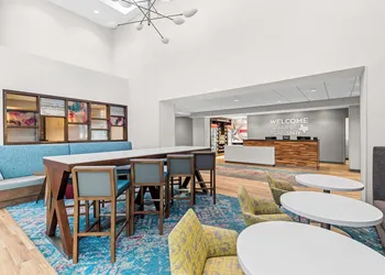 Hampton Inn & Suites Farmers Branch Dallas hotel thumbnail 4