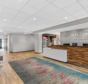 Hampton Inn & Suites Farmers Branch Dallas hotel detail image 5
