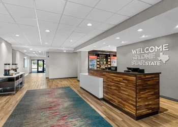 Hampton Inn & Suites Farmers Branch Dallas hotel thumbnail 6