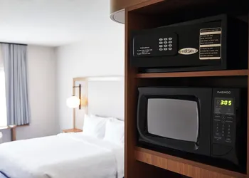 Fairfield Inn & Suites by Marriott Kansas City Belton hotel thumbnail 8