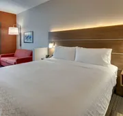 Holiday Inn Express & Suites Nashville Metrocenter Downtown by IHG hotel detail image 5