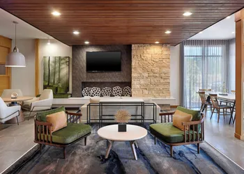 Fairfield Inn & Suites by Marriott Locust Grove I-75 South hotel thumbnail 2