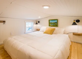 Oddfellow Inn & Farm hotel thumbnail 8