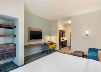 MainStay Suites Spokane Airport hotel thumbnail 8