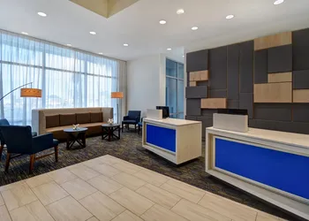Holiday Inn Express & Suites Galveston Beach by IHG hotel thumbnail 5