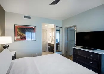 Homewood Suites by Hilton Salina Downtown hotel thumbnail 3