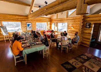 Majestic Valley Wilderness Lodge hotel thumbnail 2