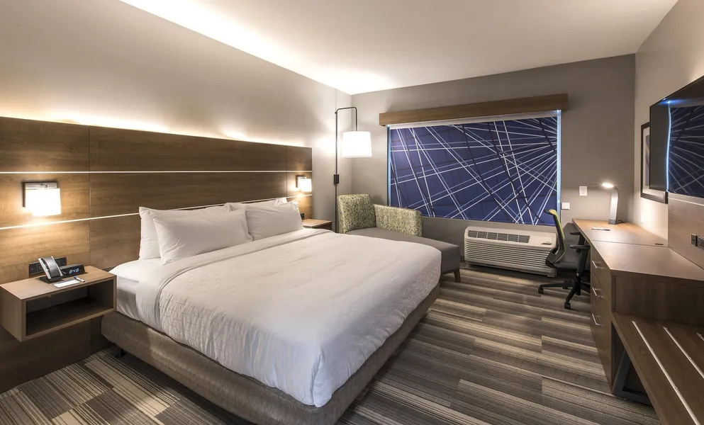 Holiday Inn Express & Suites Phoenix North - Happy Valley by IHG hotel detail image 6
