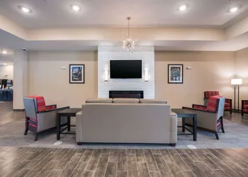 Comfort Suites Marysville Columbus - Northwest hotel thumbnail 3