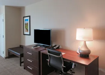 Comfort Inn & Suites Gap Amish Country hotel thumbnail 7