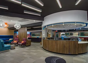 Tru by Hilton Columbus Airport hotel thumbnail 7