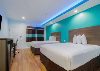 Americas Best Value Inn Aldine Westfield hotel thumbnail 4