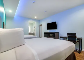 Americas Best Value Inn Aldine Westfield hotel thumbnail 6
