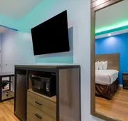 Americas Best Value Inn Aldine Westfield hotel detail image 7