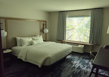 Fairfield Inn & Suites by Marriott Lincoln Crete hotel thumbnail 7