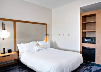 Fairfield by Marriott Inn & Suites Deerfield Beach Boca Raton hotel thumbnail 8