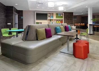 Home2 Suites by Hilton North Charleston-University Blvd hotel thumbnail 2