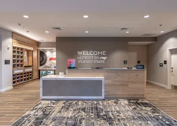 Hampton Inn & Suites Raleigh Midtown hotel thumbnail 3