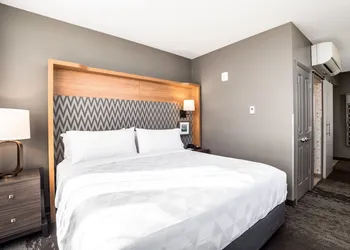 Holiday Inn Columbia - Downtown by IHG hotel thumbnail 2