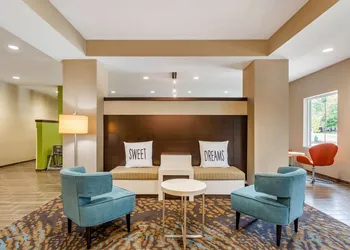 Sleep Inn & Suites Gallatin - Nashville Metro hotel thumbnail 4