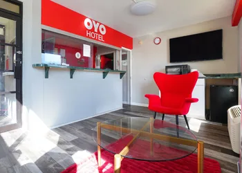 OYO Hotel Decatur I-285 The Perimeter hotel thumbnail 3
