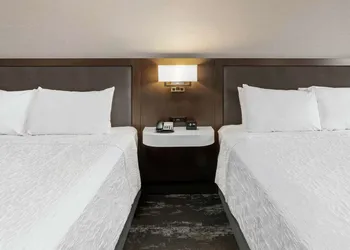 Hampton Inn & Suites Spokane Downtown-South hotel thumbnail 7