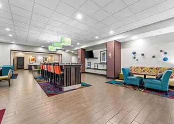 Quality Inn - Pratt hotel thumbnail 5