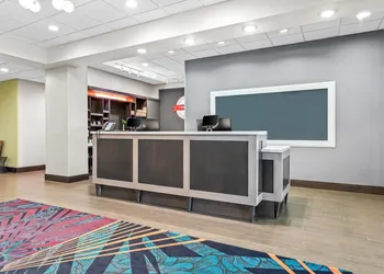 Quality Inn - Pratt hotel thumbnail 7