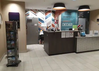 Simple Suites Boise Airport hotel thumbnail 2