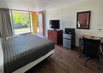 Budgetel Inn - Phenix City hotel thumbnail 6