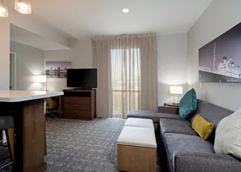 Staybridge Suites Long Beach Airport by IHG hotel thumbnail 8